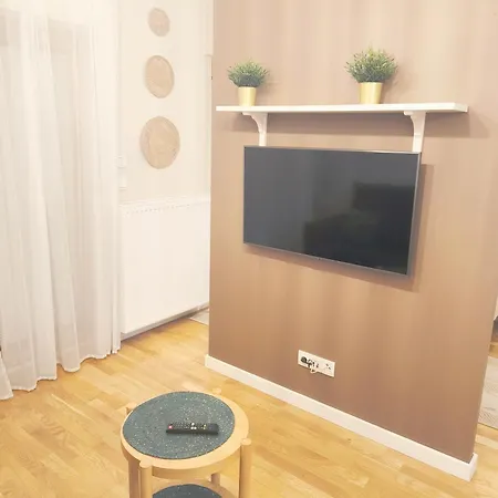 Motlava & Parking Apartment *